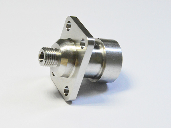 精密光电通讯接头加工