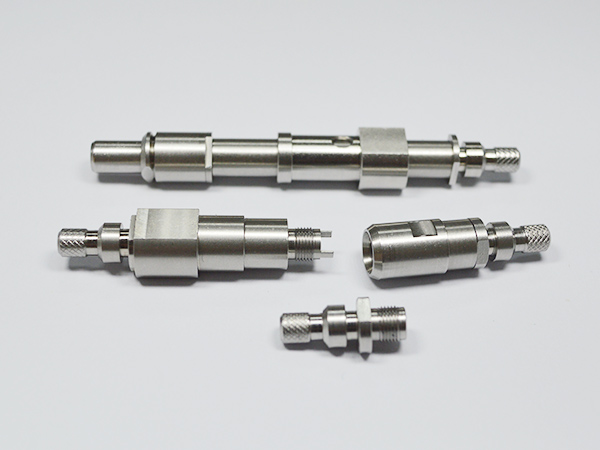 高铁光通讯接头