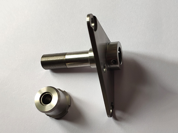 东莞精密机械设备