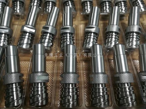 液体流量仪表接头